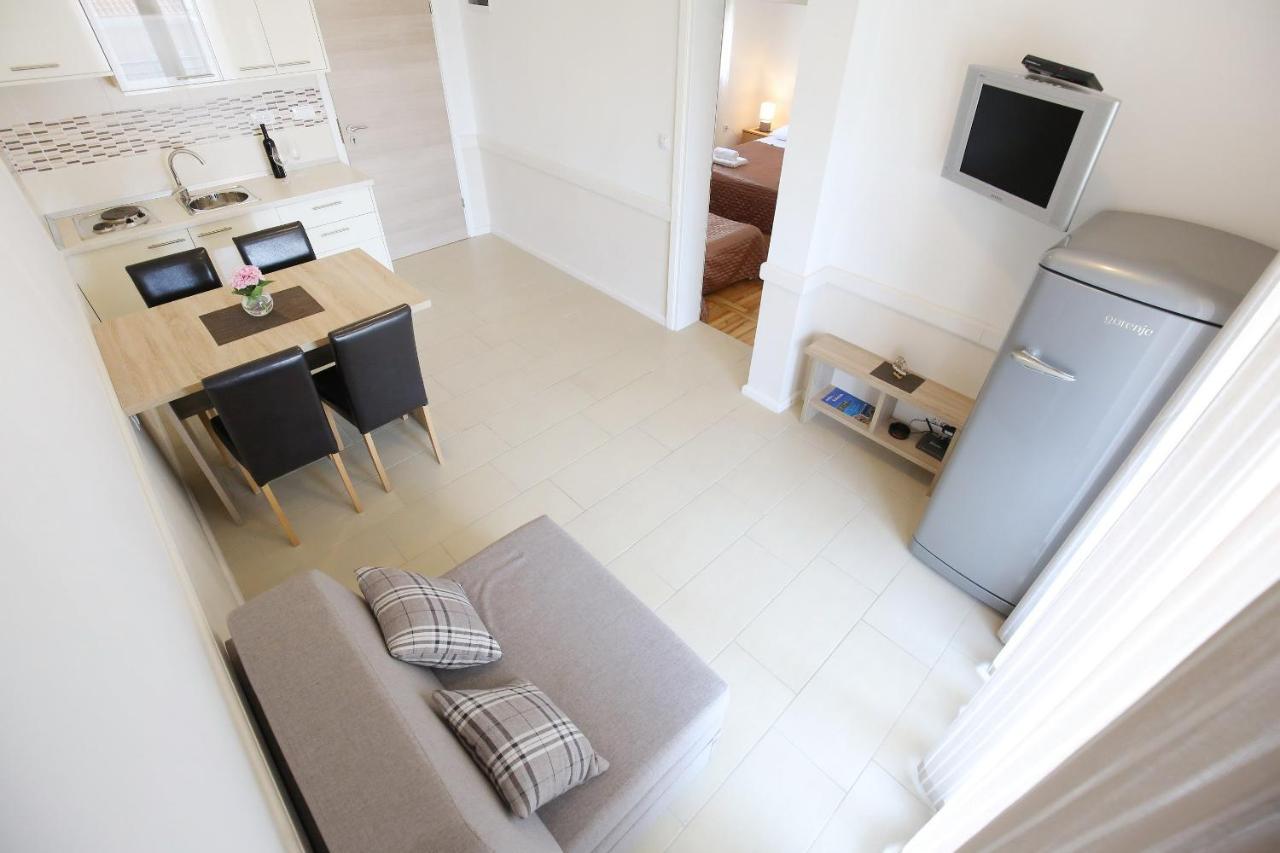 Apartmani Dane Sukošan Екстериор снимка