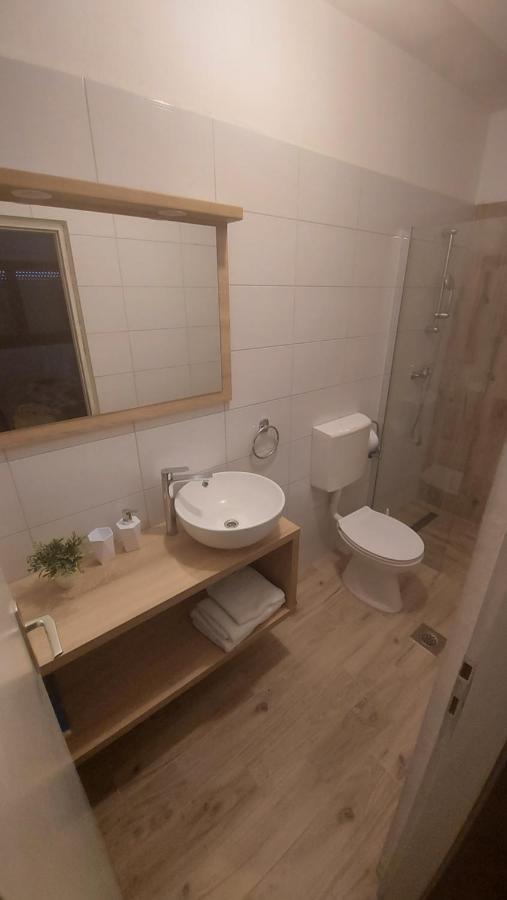 Apartmani Dane Sukošan Екстериор снимка